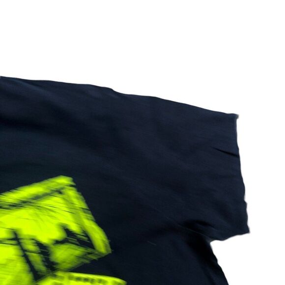 TRUE Religion T Shirt Short Sleeve Big Logo Graphic Tee Large - Picture 2 of 4